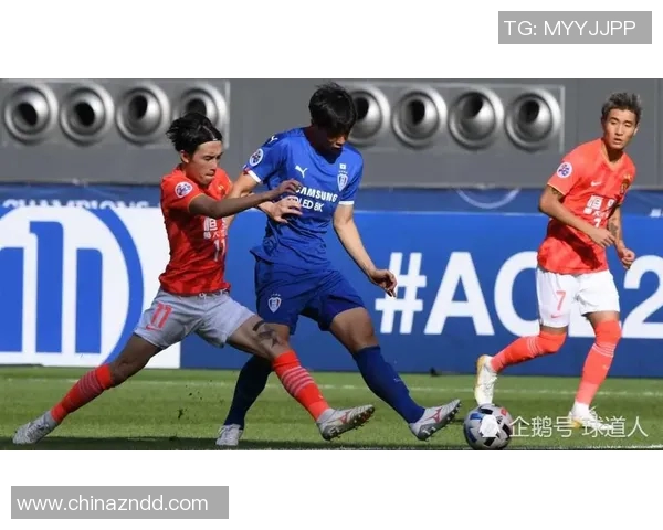 福冈新锐迎战群马雷争夺胜利展现球队实力与斗志