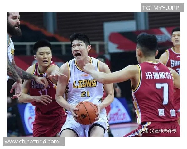 2020年CBA广东队与深圳队精彩对决回顾与分析